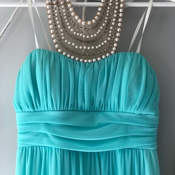 NWT Halter Mesh Gown - Picture 3 of 8